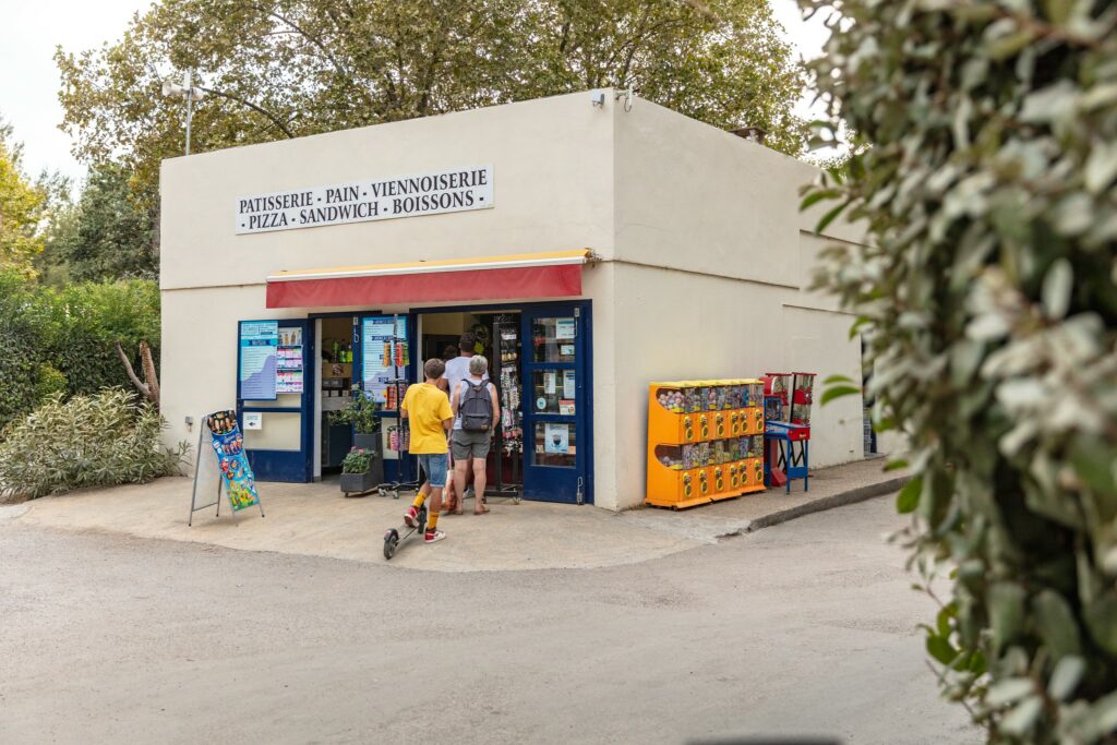 Épicerie du camping la Chapelle à Argelès