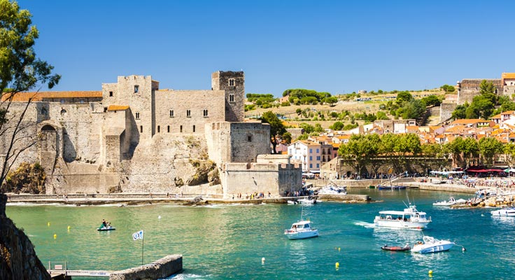 collioure village de bord de mer dans les pyrénées orientales