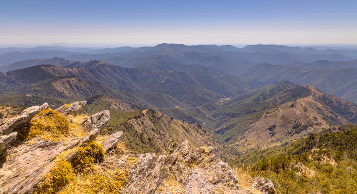vue d'en haut du mont aigoual