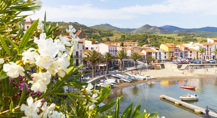 petit village de collioure dans les pyrénées orientales